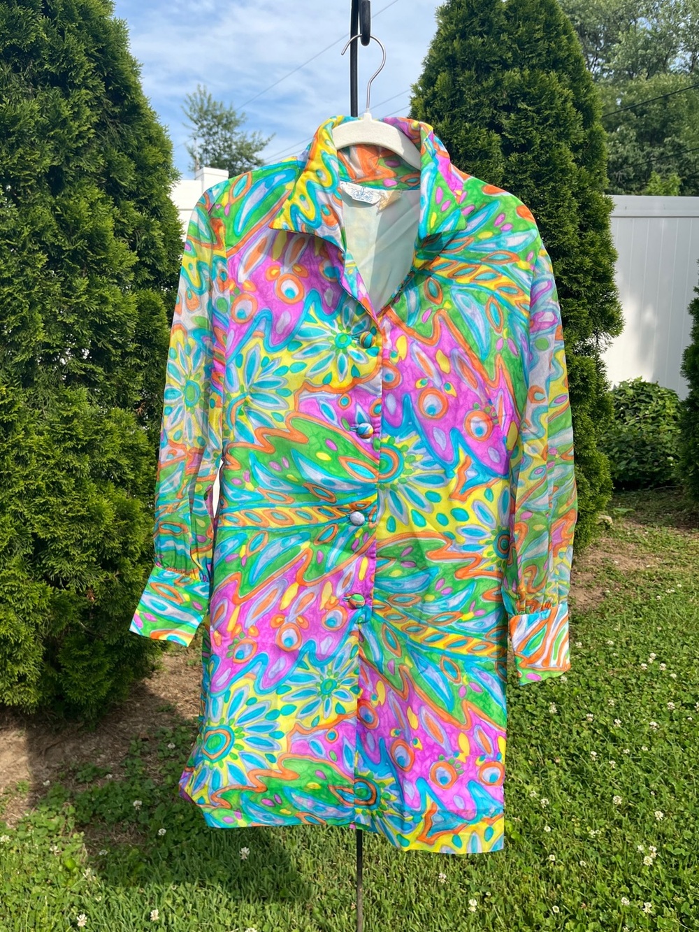 Vintage Colorful Psychedelic Patterned Dress. Sheer arms.